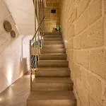 Mazzini 4*