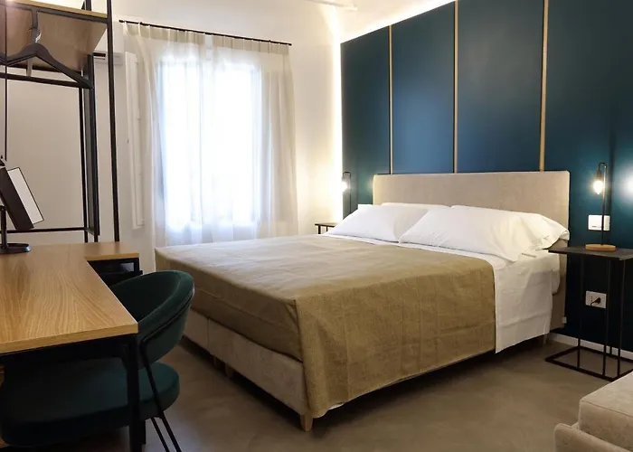 Mazzini 4*