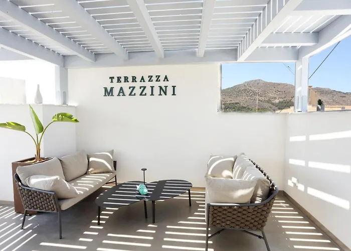Mazzini בית הארחה